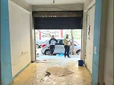 محلات للبيع في شارع قمر، عين شمس الشرقية، 100 متر