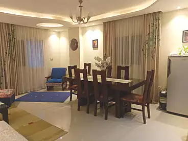 Apartments For sale in Samira Mousa St., Fifth Neighborhood, 200 sqm