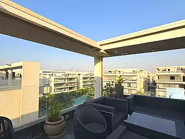 Apartments For sale in Lake View Residence - El Hazek, Compounds in New Cairo, 300 sqm