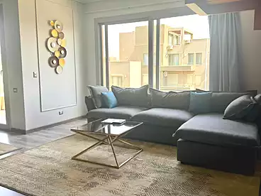 For rent in Village Gate Compound - Palm Hills, Compounds in New Cairo, 210 sqm