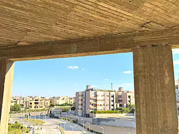 Administrative For sale in Seventeenth Neighborhood, El Sheikh Zayed, 90 sqm