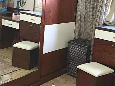 شقق للبيع في شارع مصطفي حافظ، عين شمس الشرقية، 100 متر