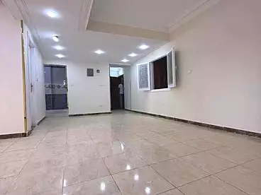 Apartments For sale in Mansour St., Manshiet Ain Helwan, 140 sqm