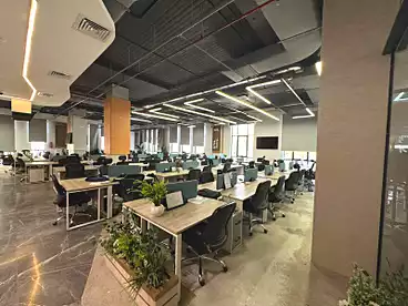 مساحة مكتبية للإيجار في شارع التسعين الجنوبي، شارع التسعين، 800 متر