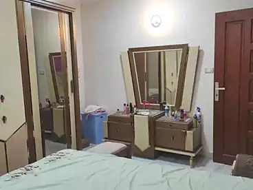 شقق للبيع في شارع المجزر الالي، اللبيني، 125 متر