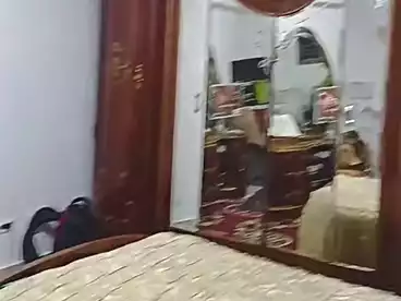 شقق للبيع في شارع ابو بكر الصديق، الهانوفيل، 100 متر