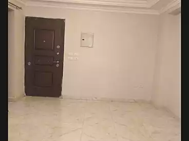 Apartments For sale in Ahmed Esmat St., Ain Shams, 120 sqm