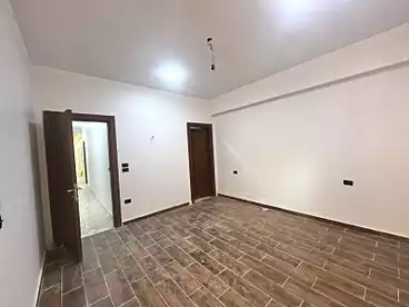 سكني للإيجار في اللوتس الجنوبيه، اللوتس، 220 متر
