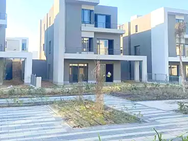 فلل للبيع في بالم هيلز الاسكندرية، كمبوند بالطريق الدولي الساحلي، 280 متر