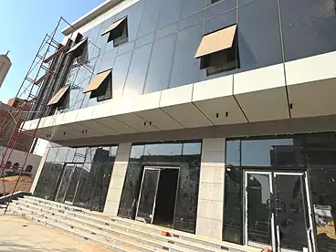 Administrative Building For sale in Southern 90th St., 90th Street, 900 sqm