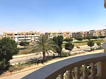 شقق للبيع في المجاوره الرابعه، المنطقة التاسعة، 170 متر