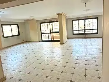 Apartments For sale in Abbas El Akkad St., Nasr City, 250 sqm