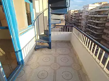 Apartments For sale in Street 63, Shatee El Nakheel, 360 sqm