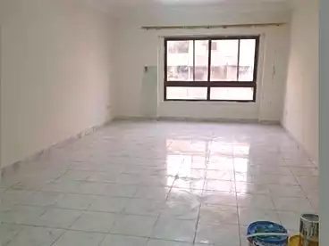 إداري للإيجار في العريش، الهرم، 160 متر