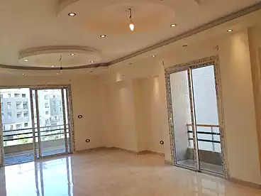 شقق للإيجار في كمبوند ذا سكوير - صبور، كمبوند بالتجمع الخامس، 185 متر