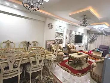 شقق للبيع في محرم بك، الاسكندرية، 202 متر