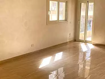 Duplex For sale in Ammar Ibn Yasser St., El Hijaz Square, 265 sqm