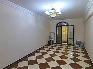 عقارات للإيجار في الحضرة، الاسكندرية، 160 متر