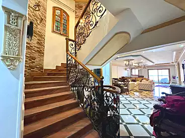 Duplex For sale in El Lebeny, Faisal, 250 sqm