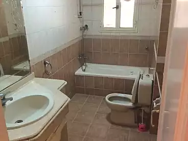 Apartments For rent in Mortada Basha St, Ganaklis, 175 sqm