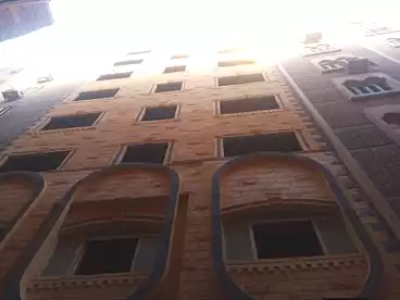 عمارات للبيع في شارع الريحاني، كفر طهرمس، 200 متر
