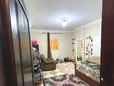 عقارات للبيع في شارع الجزائر، المعادي الجديدة، 165 متر