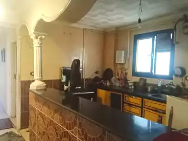 شقق للبيع في طريق الجيش، المندرة، 165 متر