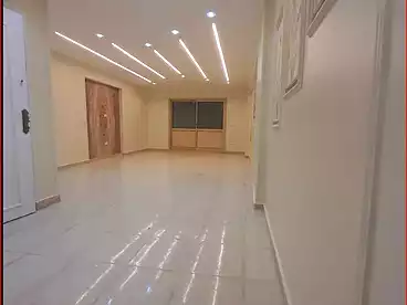 Apartments For sale in Gamal Abd El Nasir St, Sidi Beshr Bahri, 155 sqm