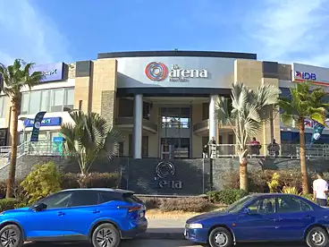 Commercial For rent in Southern 90th St., 90th Street, 500 sqm