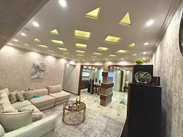 عقارات للبيع في شارع جاردن سيتي، سموحة، 160 متر