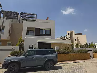 توين هاوس للبيع في كمبوند اب فيل - وادي النيل، كمبوند في ٦ اكتوبر، 450 متر
