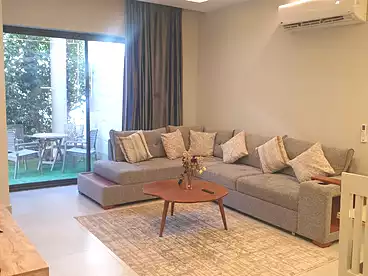 Apartment with Garden For rent in Lake View Residence - El Hazek, Compounds in New Cairo, 120 sqm