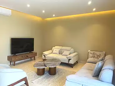 شقق مفروشة للإيجار في كمبوند سكاي كوندوز - فيليت، كمبوند فيليت - سوديك، 200 متر