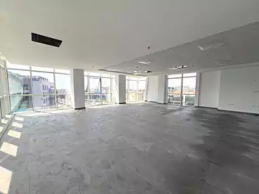 Offices For rent in Southern 90th St., 90th Street, 164 sqm