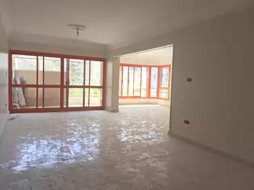 إداري للإيجار في شارع سيد زكريا، شيراتون، 130 متر