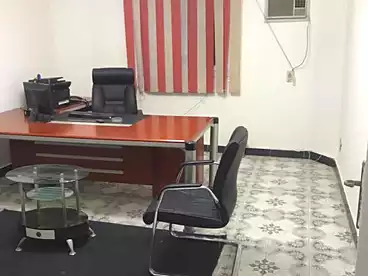 مكاتب للإيجار في شارع محمد حسن بدران، المنطقة السادسة، 220 متر