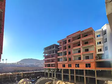 Apartments For sale in Iconic Resort - Emperor, Hurghada Resorts, 137 sqm