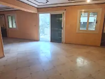 دور كامل للإيجار في شارع الزهراء، الدقي، 240 متر