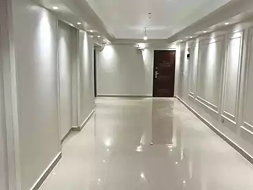 Apartments For sale in El-Amir Gameel St, Zezenia, 160 sqm