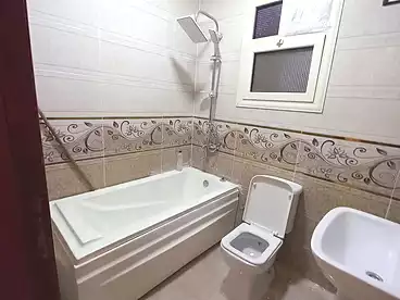 شقق للإيجار في شارع 27، النزهة 2، 140 متر