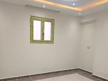 شقق للبيع في شارع سيدي كمال، المندرة بحري، 130 متر