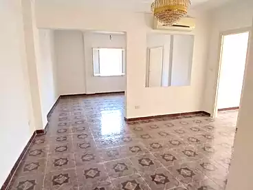 Apartments For sale in Zezenia, Alexandria, 165 sqm