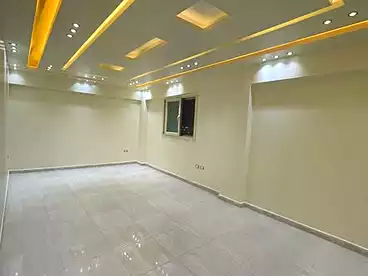 روف للبيع في شارع الطيار، البيطاش، 250 متر