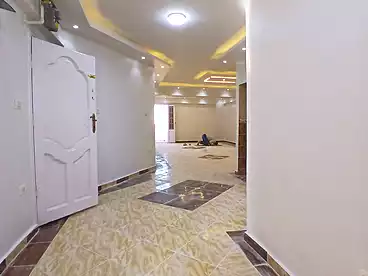 شقق للبيع في البيطاش، العجمي، 120 متر