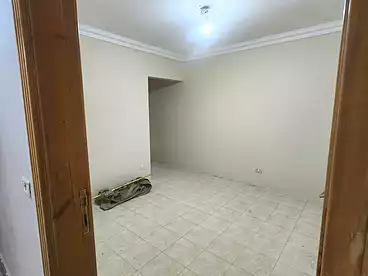 Private For rent in Badr Buildings, Compounds in Maadi, 120 sqm