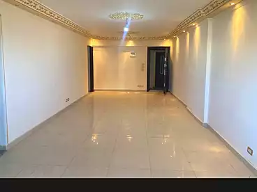 Apartments For sale in Mahmoud El-Isawy St., Miami, 167 sqm