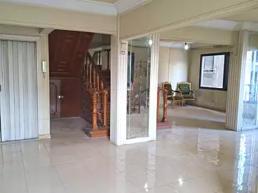 Apartments For sale in Saqr Koraysh St., Sheraton, 180 sqm