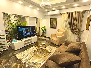 Apartments For sale in Shoubra, Greater Cairo, 165 sqm
