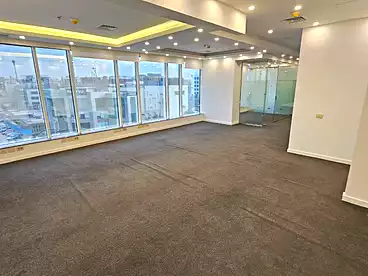 Offices For rent in Northern 90th St., 90th Street, 150 sqm