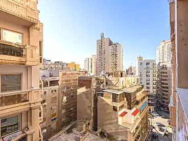 شقق للبيع في شارع عبد السلام عارف، سان ستيفانو، 150 متر